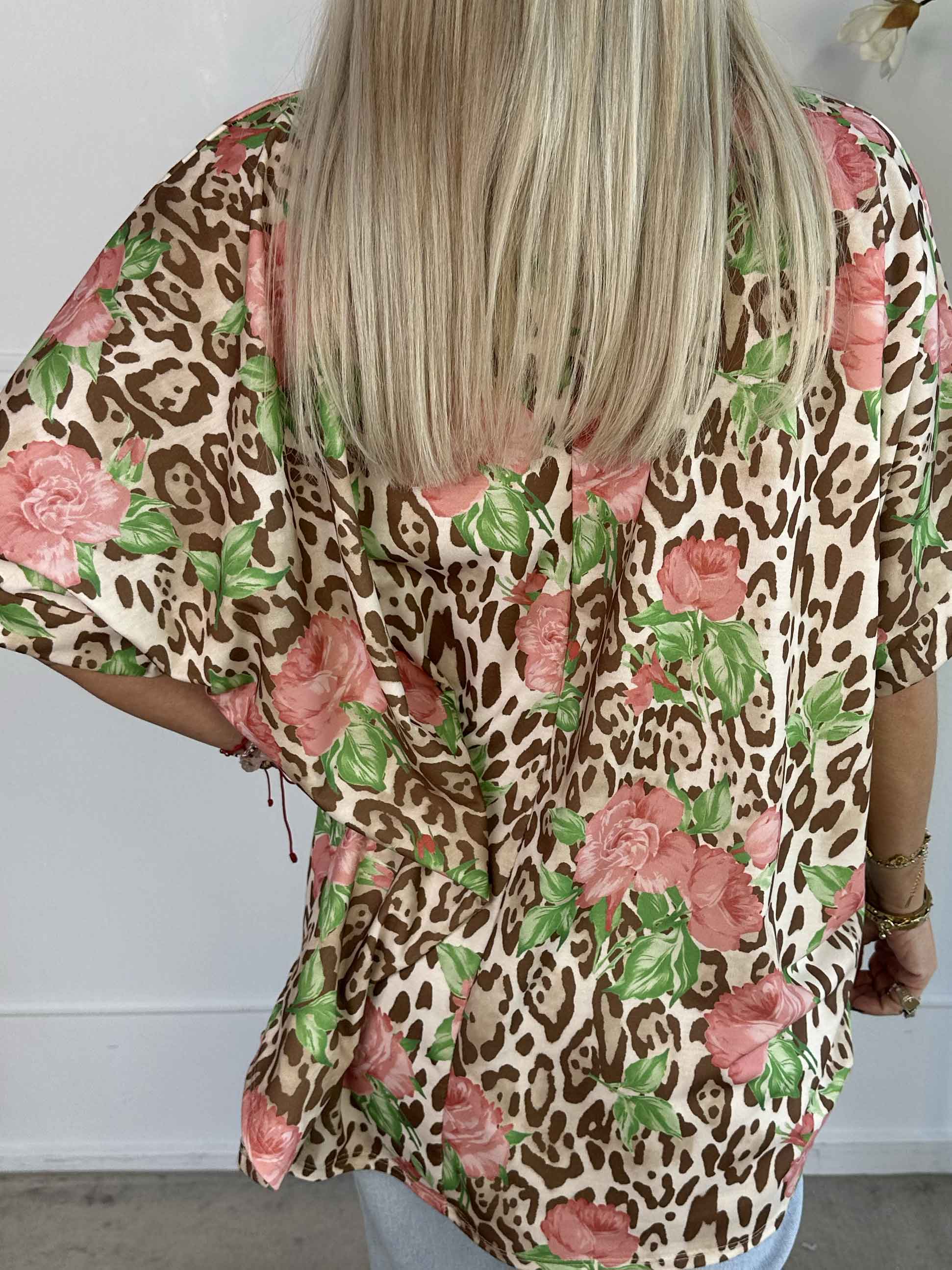 Mintu Leo - Blødt t-shirt i bomuld med leopardprint